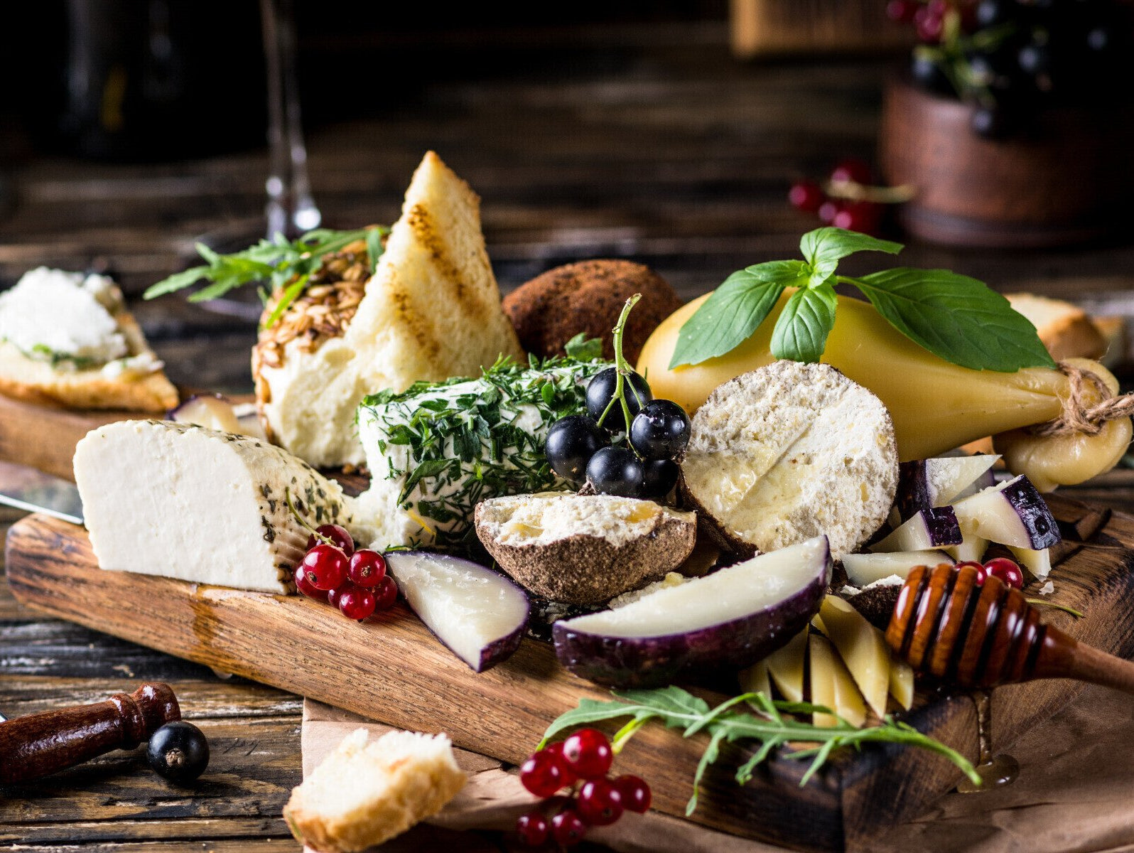 Is it safe to eat cheese during pregnancy?