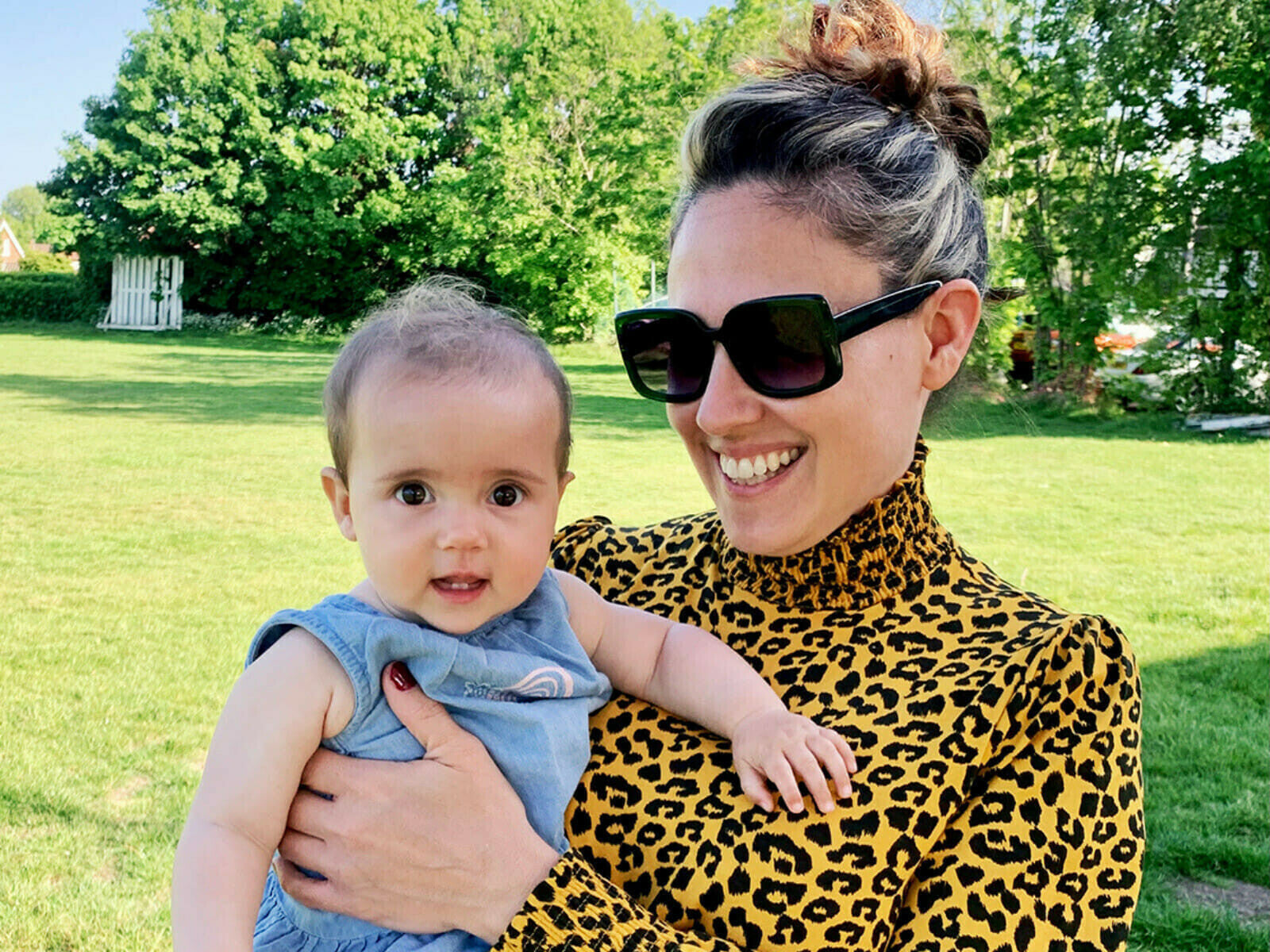 MUM CRUSH - FELICITY MCCABE